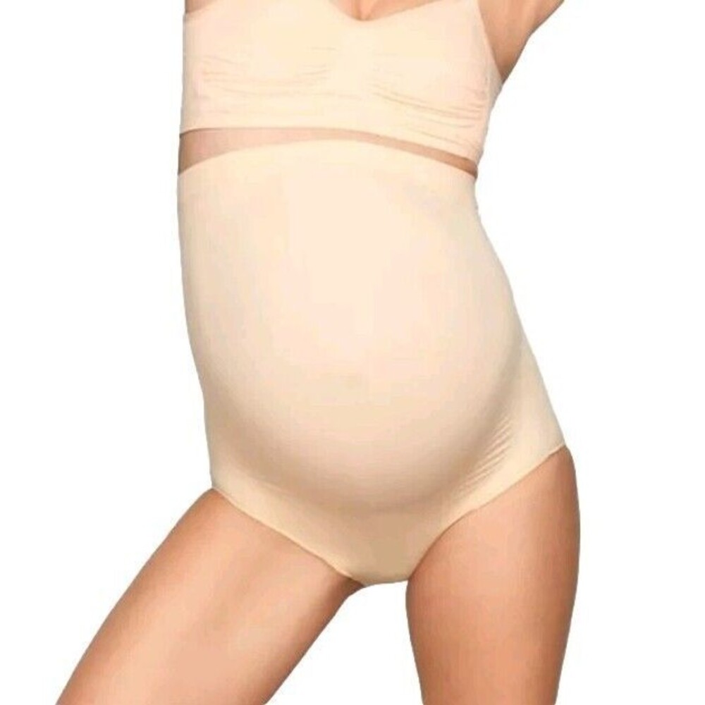 SKIMS Sculpting High Waist Maternity Brief Sand Nude New NWOT Size S/M Shapewear